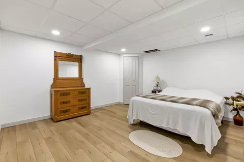 Bedroom - 28503 Chieftain Dr, Logan, OH 43138 photo 6 of 7