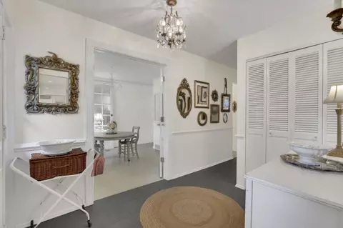 Entry Way - 4375 Castleton Rd, Columbus, OH 43220 photo 5 of 5