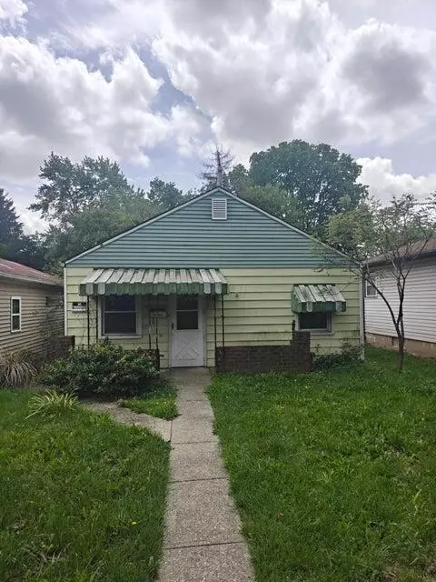 811 E Como Ave, Columbus, OH 43224