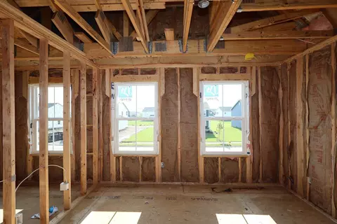 Bedroom - 1668 Kenneth Dr, Delaware, OH 43015 photo 1 of 3
