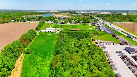 6445 S High St, Lockbourne, OH 43137 photo 9