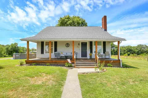 175 Spry Rd, Zanesville, OH 43701