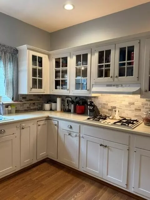 Kitchen - 207 E Wheeling St, Lancaster, OH 43130 photo 1 of 2