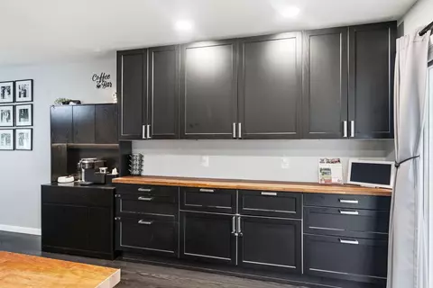 Kitchen - 2457 Capaldi Dr, Marion, OH 43302 photo 4 of 5