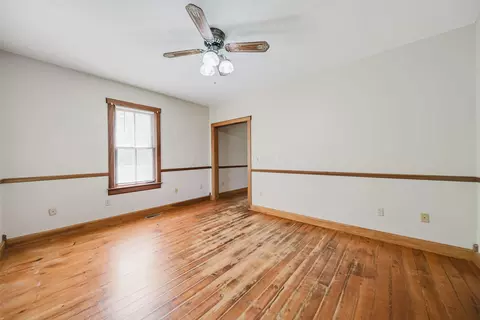 Living - 303 S Main St, Prospect, OH 43342 photo 4 of 11