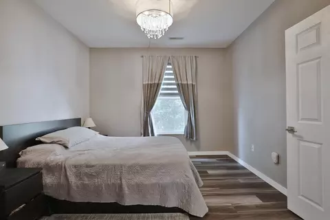 Bedroom - 6992 Old Bridge Ln E, Dublin, OH 43016 photo 2 of 3