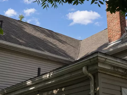 Exterior - 246 S Hubert Ave, Springfield, OH 45505 photo 4 of 5