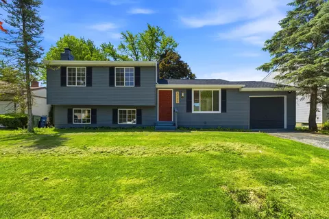 Exterior - 8669 Ripton Dr, Powell, OH 43065 photo 2 of 9
