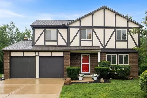 2256 Presley Dr, Grove City, OH 43123