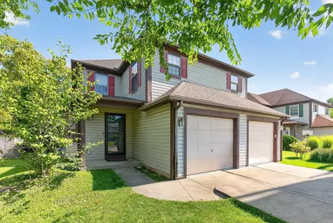 1586 Rock Creek Dr, Grove City, OH 43123