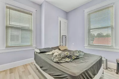 Bedroom - 124 Albert St, Cincinnati, OH 45217 photo 4 of 4