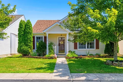 3918 Cleggan St #172, Canal Winchester, OH 43110