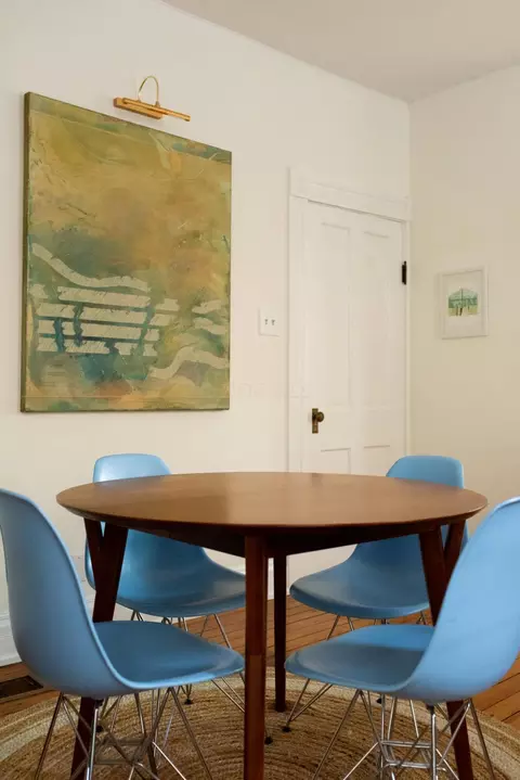 Dining - 384 E Beck St, Columbus, OH 43206 photo 5 of 5
