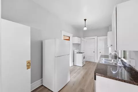 Kitchen - 32 E Maynard Ave, Columbus, OH 43202 photo 3 of 3