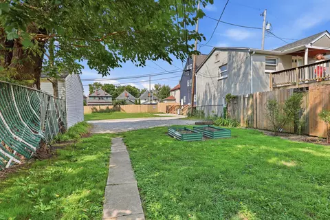 Exterior - 32 E Maynard Ave, Columbus, OH 43202 photo 4 of 5