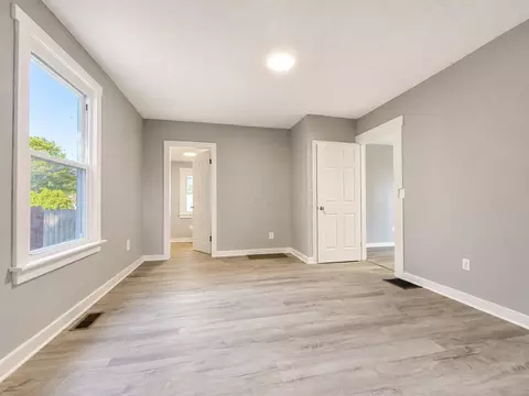 23 N Douglas Ave, Springfield, OH 45503 photo 14