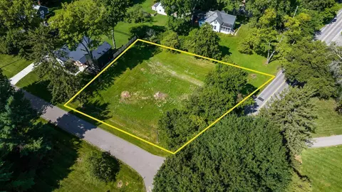 1014 Newark Granville Rd, Granville, OH 43023