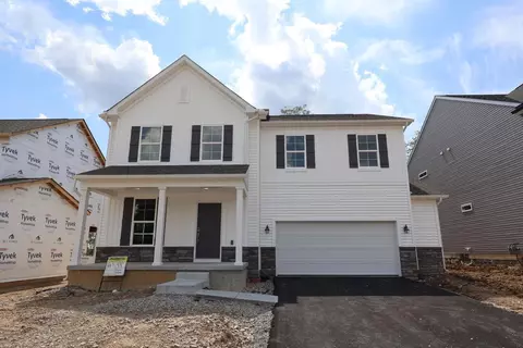33 Englewood Rd, Commercial Point, OH 43116