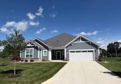 111 Glenshire Ct, Granville, OH 43023