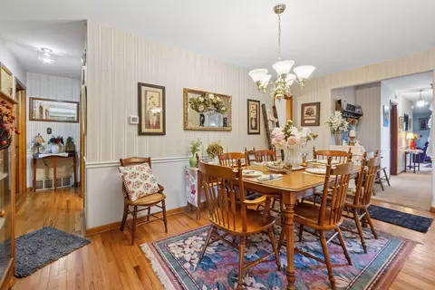 Dining - 544 Edgewood Dr, Circleville, OH 43113 photo 1 of 4