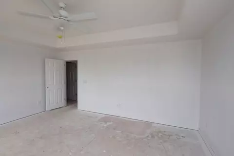 Bedroom - 1015 Dawsons Dr, Hebron, OH 43025 photo 6 of 6