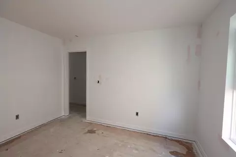 Bedroom - 1019 Dawsons Dr, Hebron, OH 43025 photo 1 of 6
