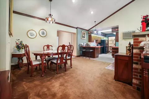 Dining - 12960 Appleton Rd, Croton, OH 43013 photo 2 of 2