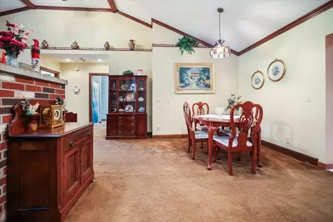 Dining - 12960 Appleton Rd, Croton, OH 43013 photo 1 of 2
