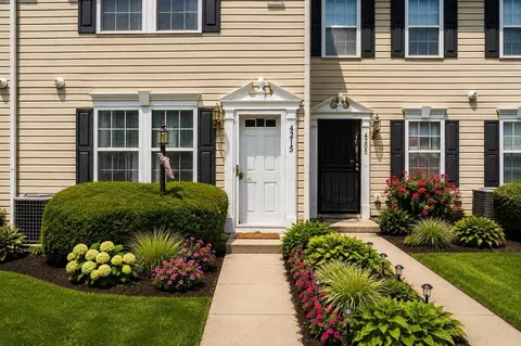 4215 Bowman Meadow Dr #14, Canal Winchester, OH 43110