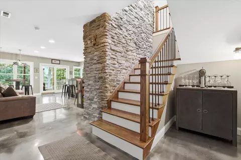 Entry Way - 3315 Apple Valley Dr, Howard, OH 43028 photo 7 of 10