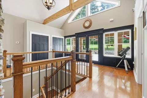 Entry Way - 3315 Apple Valley Dr, Howard, OH 43028 photo 3 of 10