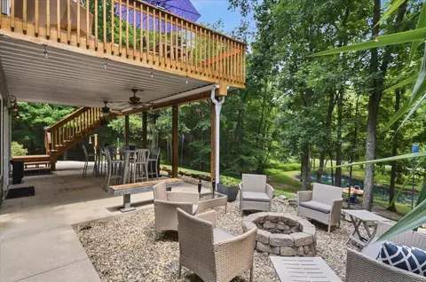 Exterior - 3315 Apple Valley Dr, Howard, OH 43028 photo 9 of 11