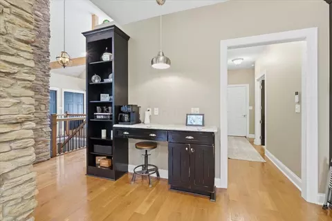 Entry Way - 3315 Apple Valley Dr, Howard, OH 43028 photo 5 of 10