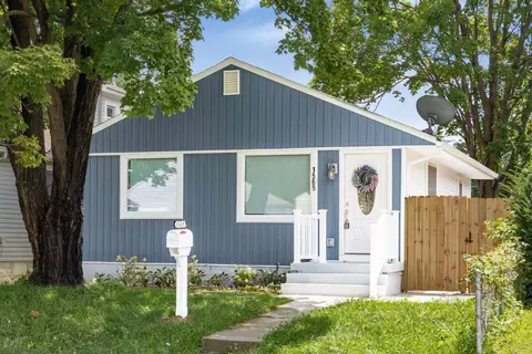 1569 E Blake Ave, Columbus, OH 43211