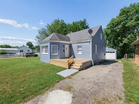 2247 Esmeralda Ave, Dayton, OH 45406