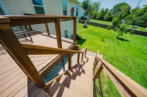 Exterior - 424 Rolling Acre Dr, Lithopolis, OH 43136 photo 12 of 15