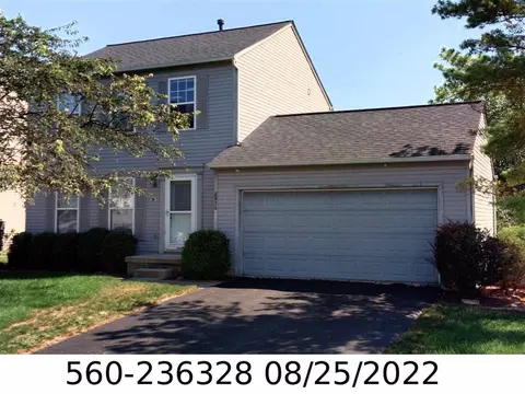 2856 Westrock Dr, Hilliard, OH 43026