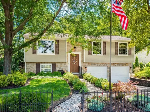 2972 Arrowsmith Dr, Reynoldsburg, OH 43068