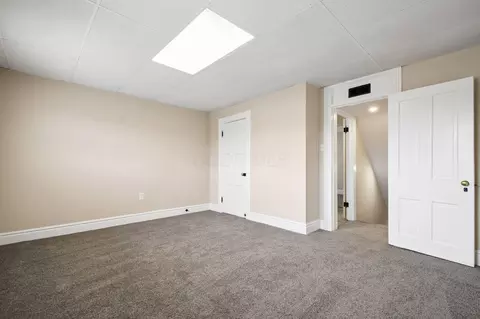 Bedroom - 458 E Main St, Newark, OH 43055 photo 6 of 8