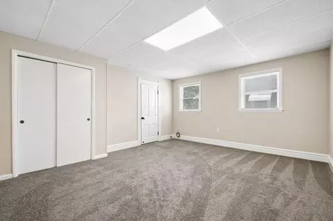 Bedroom - 458 E Main St, Newark, OH 43055 photo 1 of 8