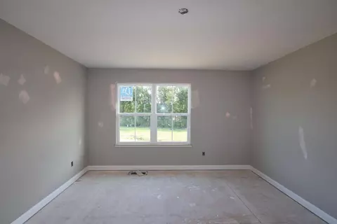 Bedroom - 684 Fadley Loop E, Delaware, OH 43015 photo 5 of 7