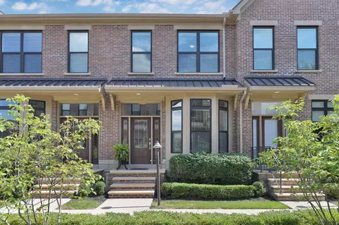 866 Pullman Way #23, Grandview Heights, OH 43212