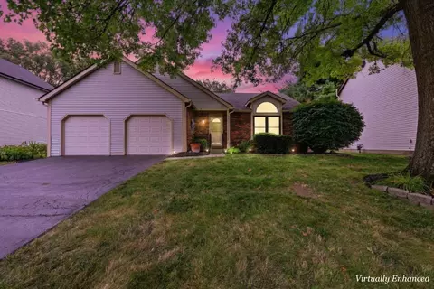 2120 Wayfaring Dr, Reynoldsburg, OH 43068