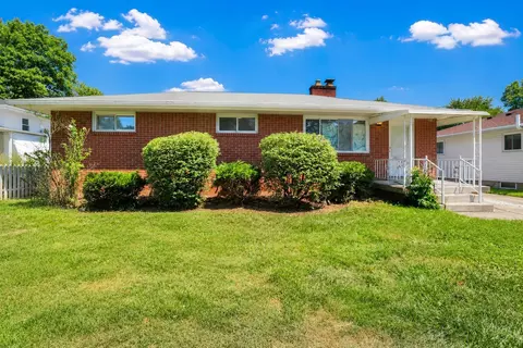 1390 Shanley Dr, Columbus, OH 43224