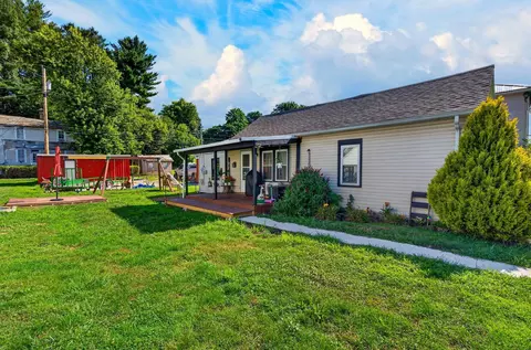 Exterior - 778 3rd St, Logan, OH 43138 photo 4 of 7