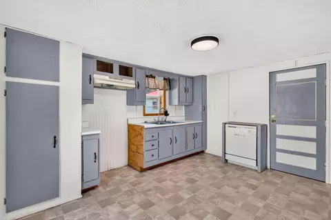 Kitchen - 778 3rd St, Logan, OH 43138 photo 2 of 2