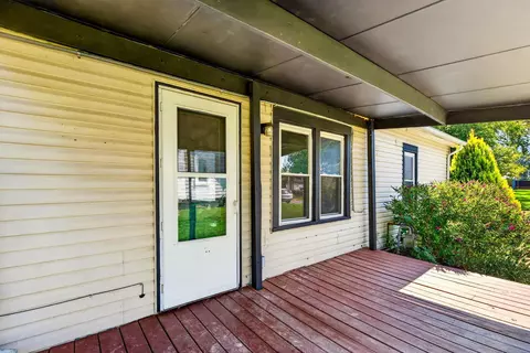 Exterior - 778 3rd St, Logan, OH 43138 photo 3 of 11