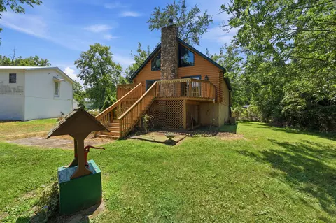 5488 Circle South Rd NE, Thornville, OH 43076