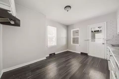 Entry Way - 849 Ruby Ave, Columbus, OH 43227 photo 4 of 7