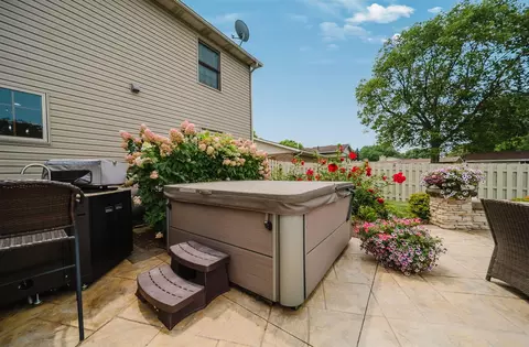 Exterior - 1720 Marion Edison Rd, Marion, OH 43302 photo 6 of 10